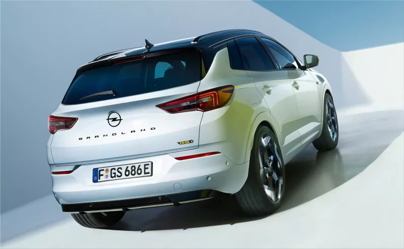 Opel Grandland GSe plug-in hybrid SUV