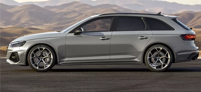 2022 Audi RS 4 Avant