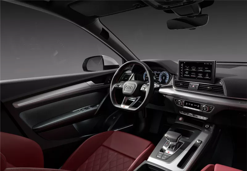Audi SQ5 TDI interior