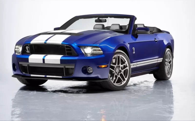 Ford Shelby Mustang GT500 convertible
