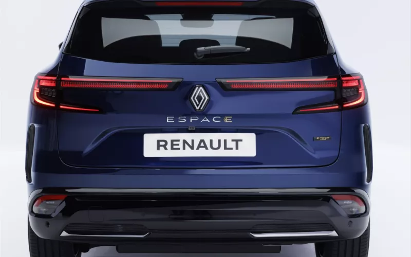 Renault Espace Hybrid SUV